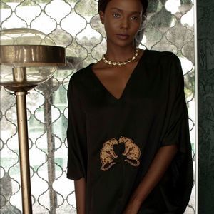 Carolina K
Xim Cape-Sleeve Maxi Kaftan